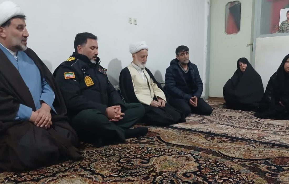 شهدای امنیت برای ایران اسلامی عزت آفریدند